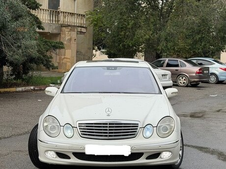 Mercedes E 270 2003