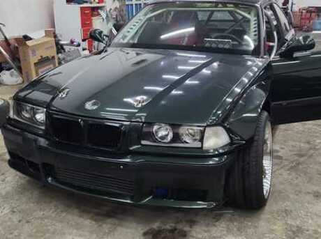 BMW 323 1994