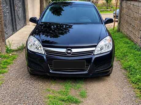 Opel Astra 2007
