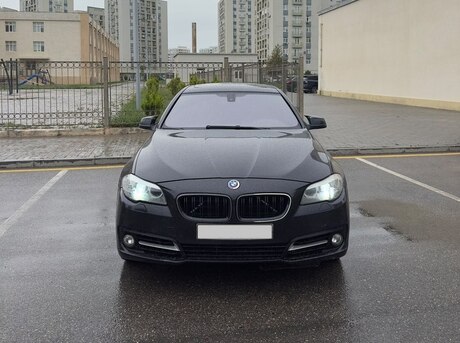 BMW 528 2010