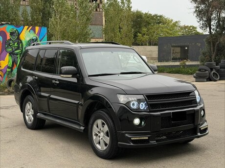 Mitsubishi Pajero 2007