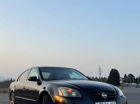 Nissan Altima 2004