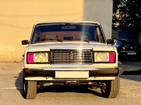 LADA (VAZ) 2107 2004