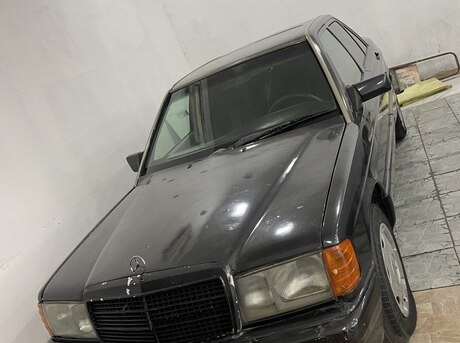 Mercedes 190 1992