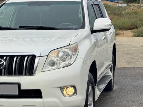 Toyota Land Cruiser Prado 2010