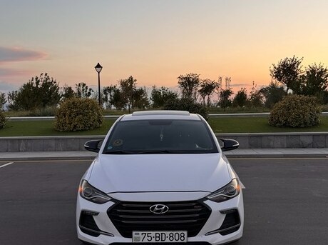 Hyundai Elantra 2018