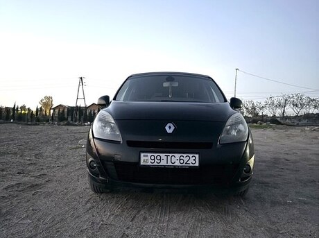 Renault Grand Scenic 2010