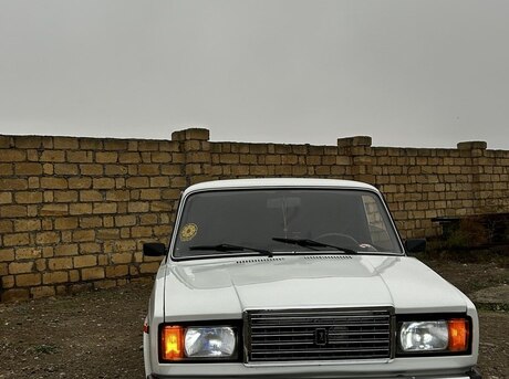 LADA (VAZ) 2107 2010