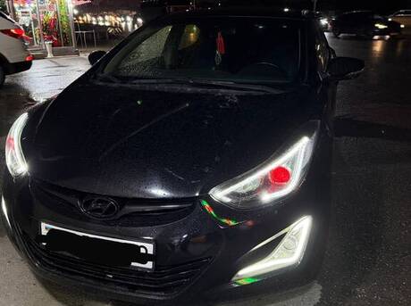 Hyundai Elantra 2015