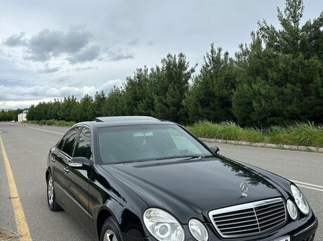 Mercedes E 240 2002