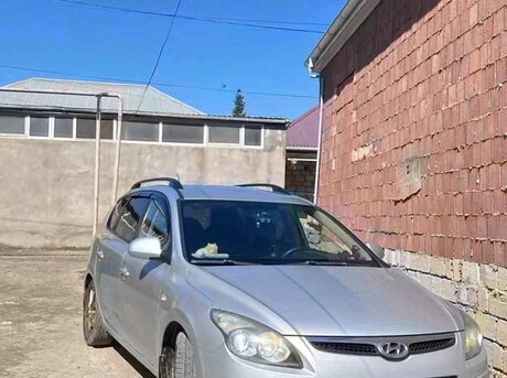 Hyundai i30 2009