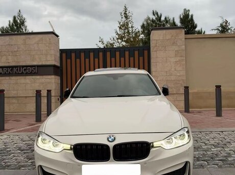 BMW 330e 2017