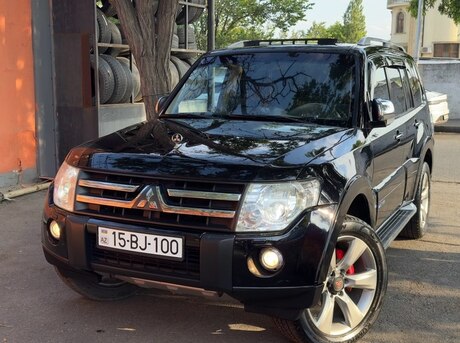 Mitsubishi Pajero 2008