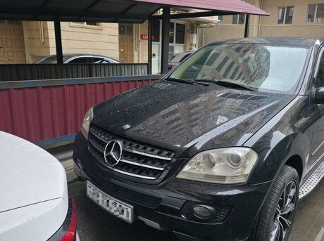 Mercedes ML 350 4MATIC 2005