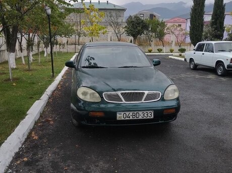 Daewoo Leganza 1999