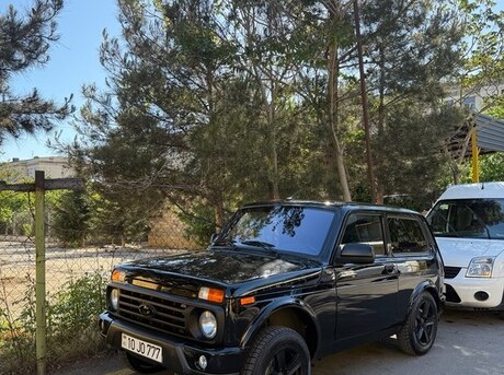 LADA (VAZ) Niva 2023