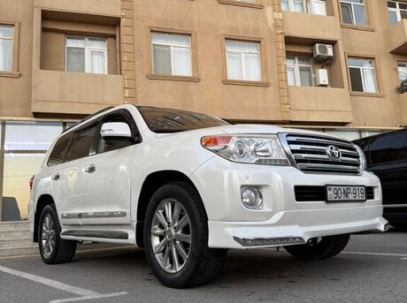 Toyota Land Cruiser 2012