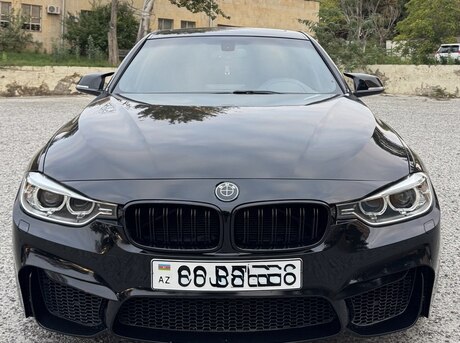 BMW 328 2012