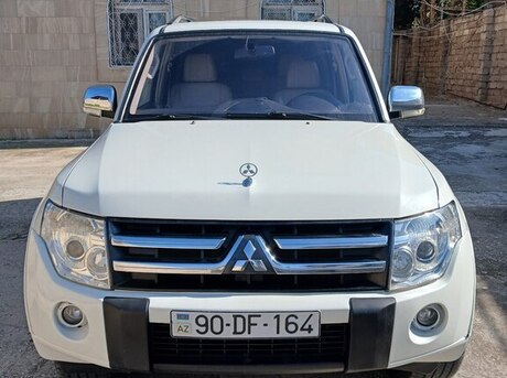 Mitsubishi Pajero 2008