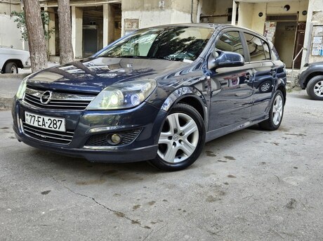 Opel Astra 2009