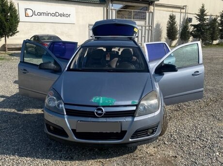Opel Astra 2006
