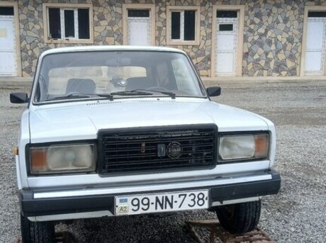 LADA (VAZ) 2107 2000