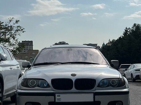 BMW 325 2004