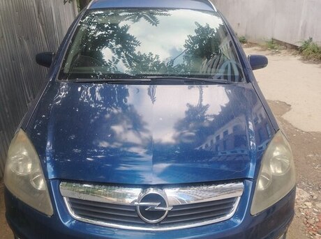 Opel Zafira 2005