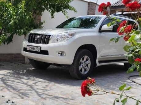 Toyota Land Cruiser Prado 2010