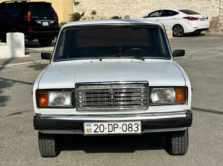 LADA (VAZ) 2107 2010