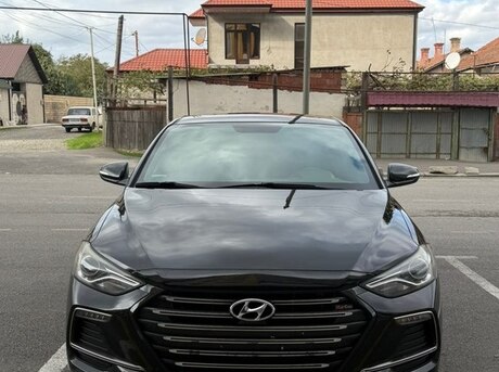 Hyundai Elantra 2017