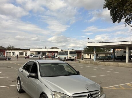 Mercedes C 200 2009