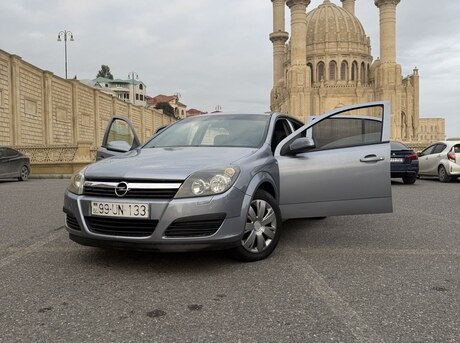 Opel Astra 2005
