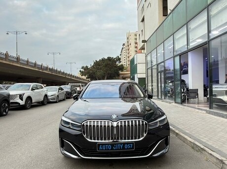BMW 740 2021