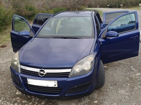 Opel Astra 2006