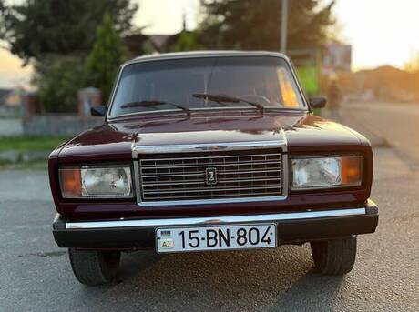 LADA (VAZ) 2107 2004