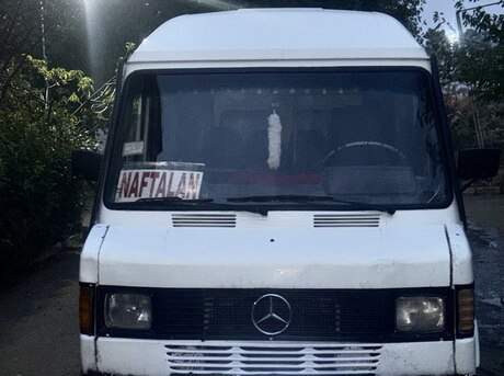 Mercedes 208 D 1994
