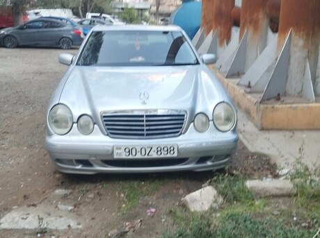 Mercedes E 200 2021