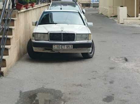 Mercedes 190 1986