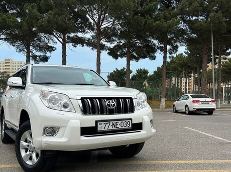 Toyota Land Cruiser Prado 2010