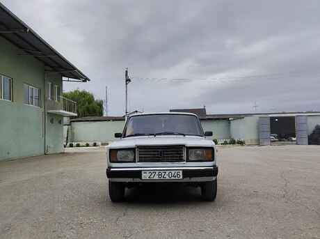 LADA (VAZ) 2107 2005