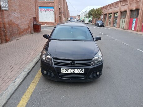 Opel Astra 2004