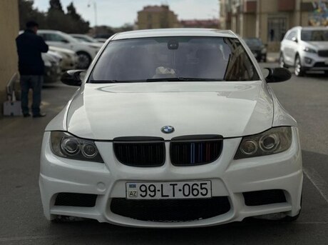 BMW 325 2008