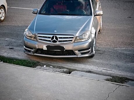 Mercedes C 250 2012