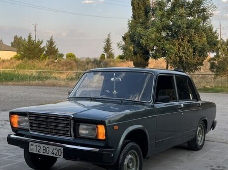 LADA (VAZ) 2107 2010