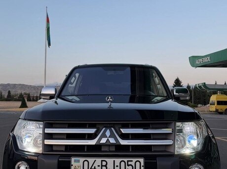 Mitsubishi Pajero 2008