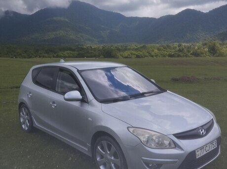 Hyundai i30 2010