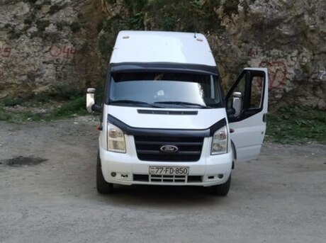 Ford Transit 2011