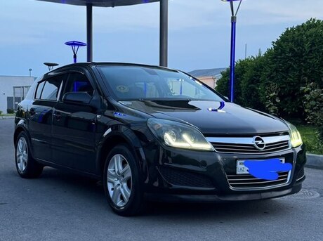 Opel Astra 2009