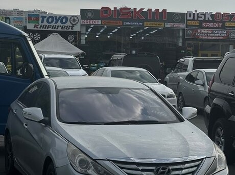 Hyundai Sonata 2012